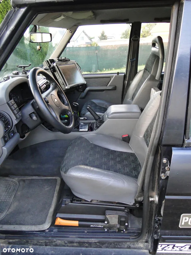 Land Rover Discovery 2.5 TDI - 8