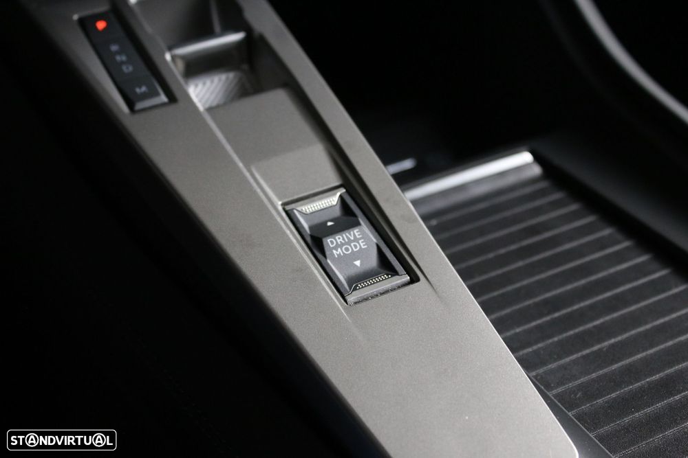 Peugeot 308 SW 1.2 PureTech Allure EAT8 - 26