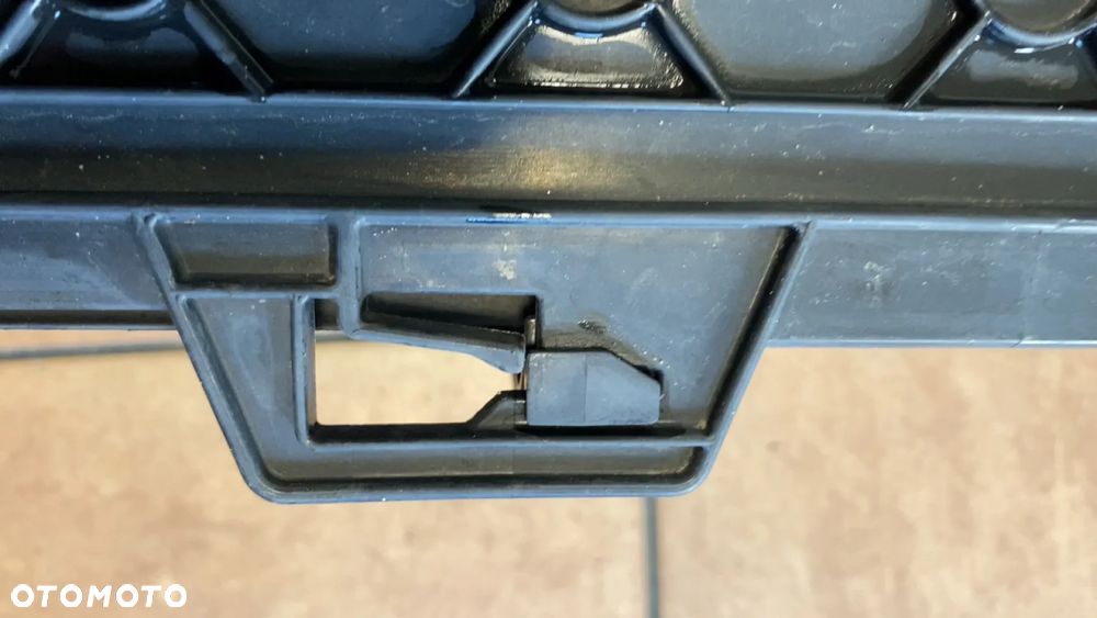 ROLETA ŻALUZJA DOLNA KIEROWNICA POWIETRZA PAS BMW X3 G01 X4 G02 7497231 LEKKO USZKODZONA - 8