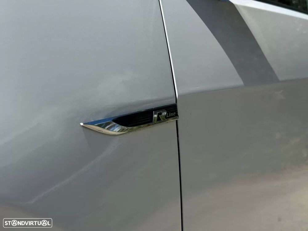 VW Golf 1.0 TSI R-Line - 38