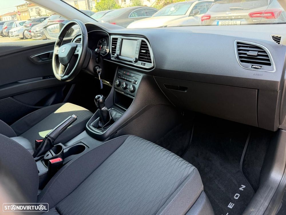 SEAT Leon ST 1.6 TDI Style Ecomotive - 16