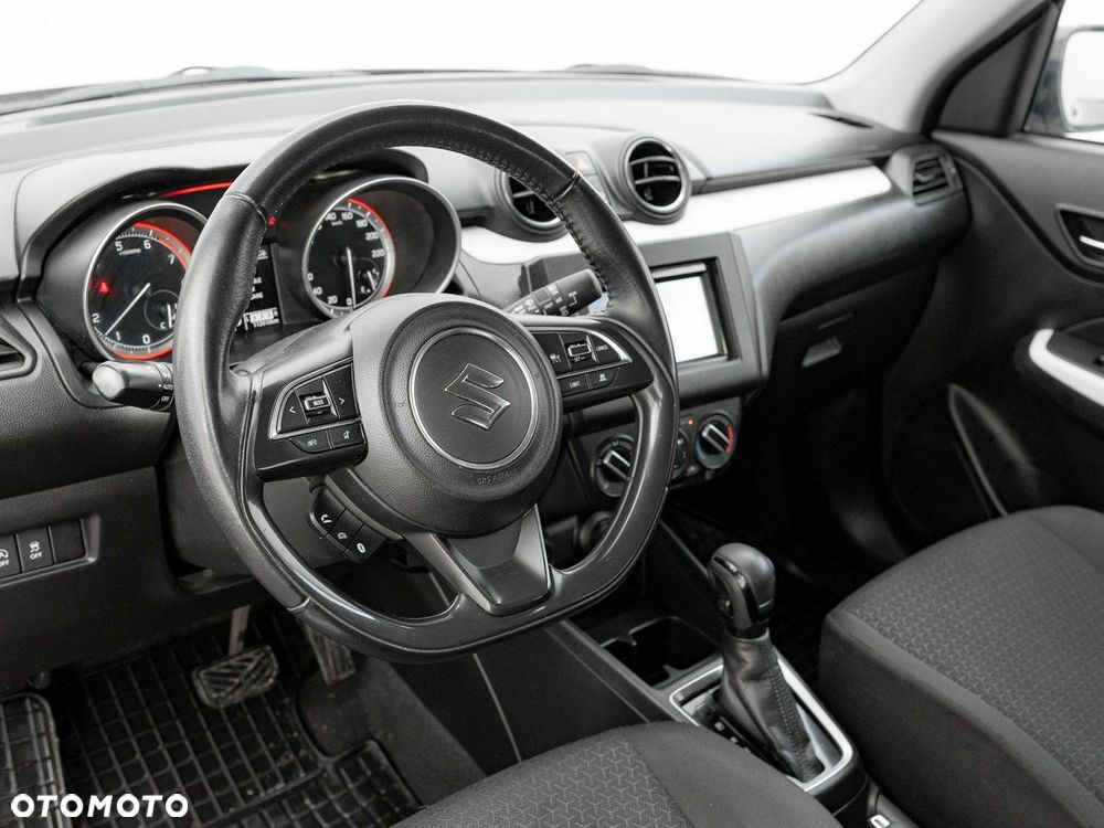 Suzuki Swift - 7