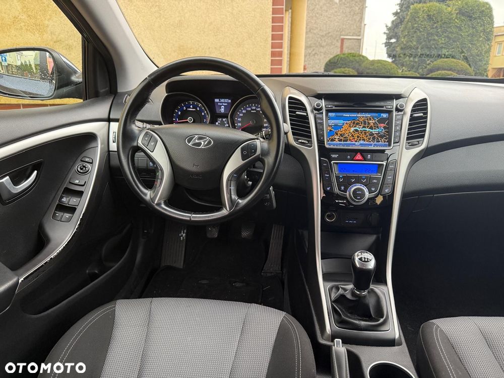 Hyundai i30 1.4 Premium - 17