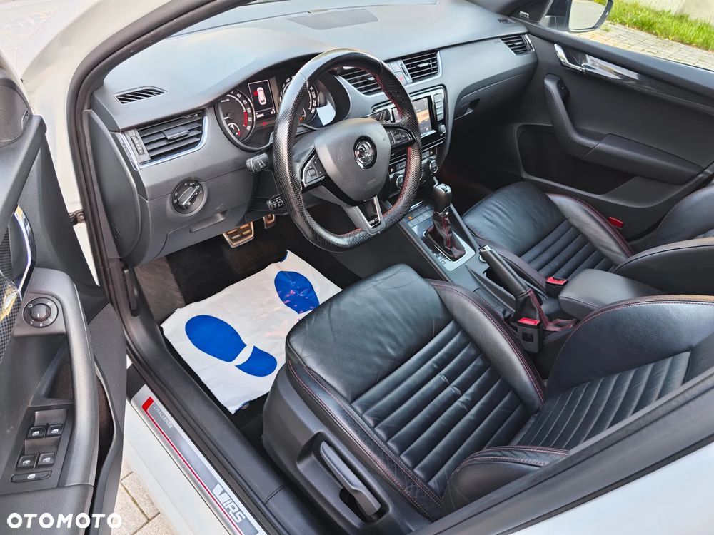Skoda Octavia 2.0 TDI RS Challenge DSG - 19