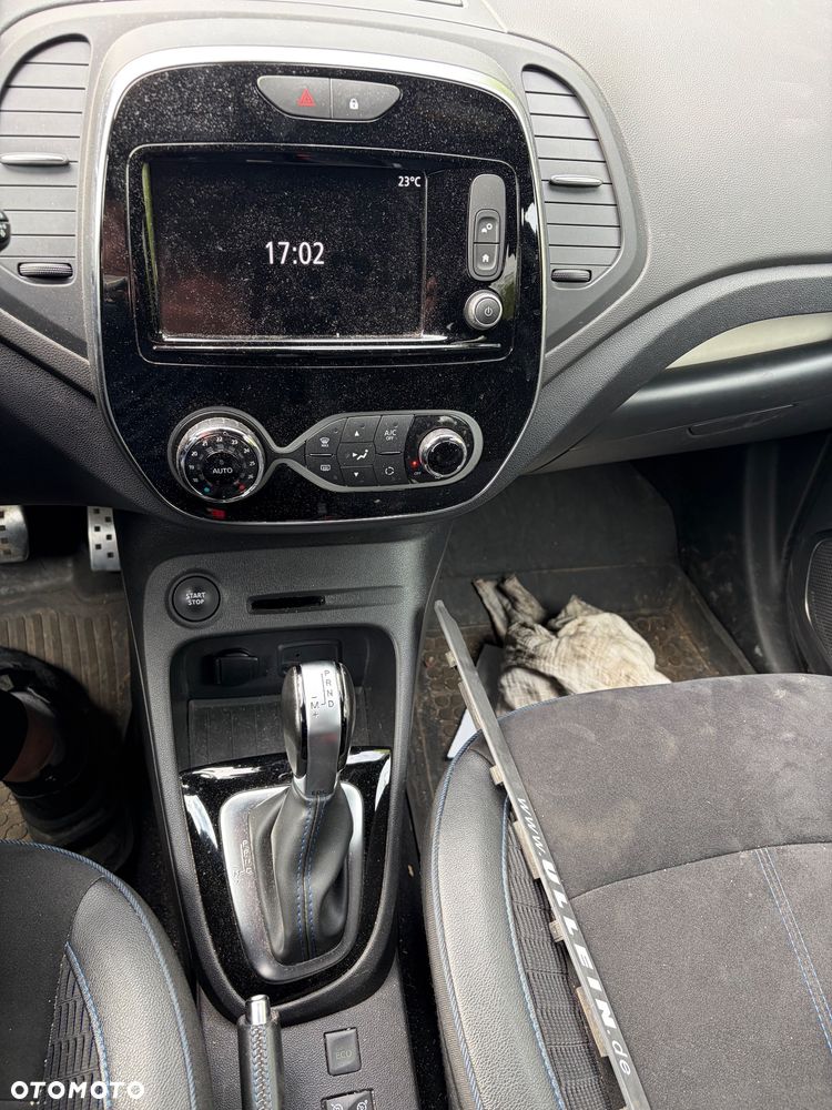 Renault Captur TCe 150 EDC GPF VERSION S - 11