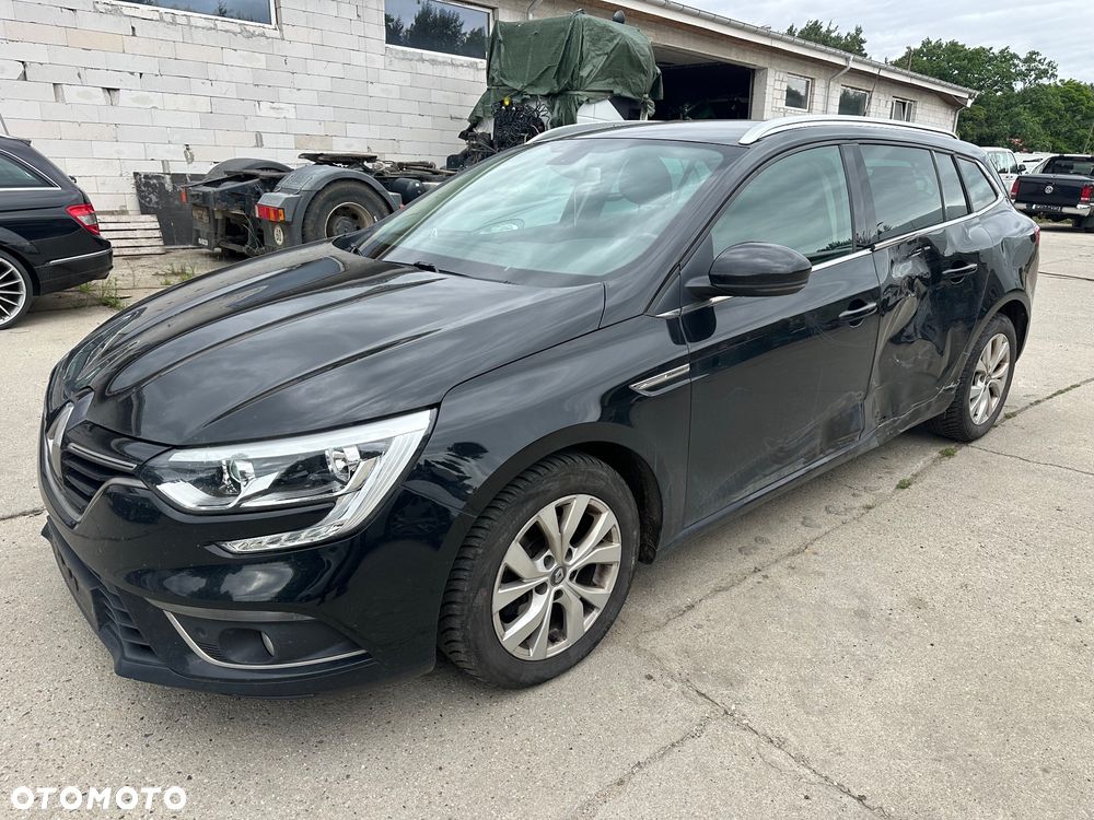 Renault Megane TCe 140 GPF LIMITED - 17
