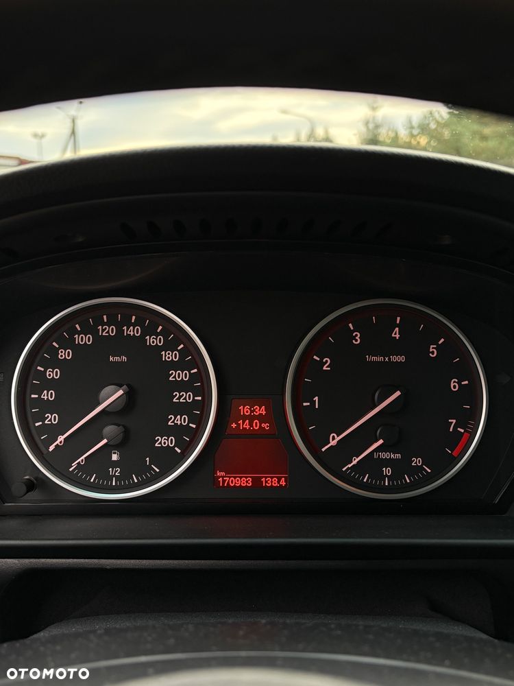 BMW Seria 5 - 17