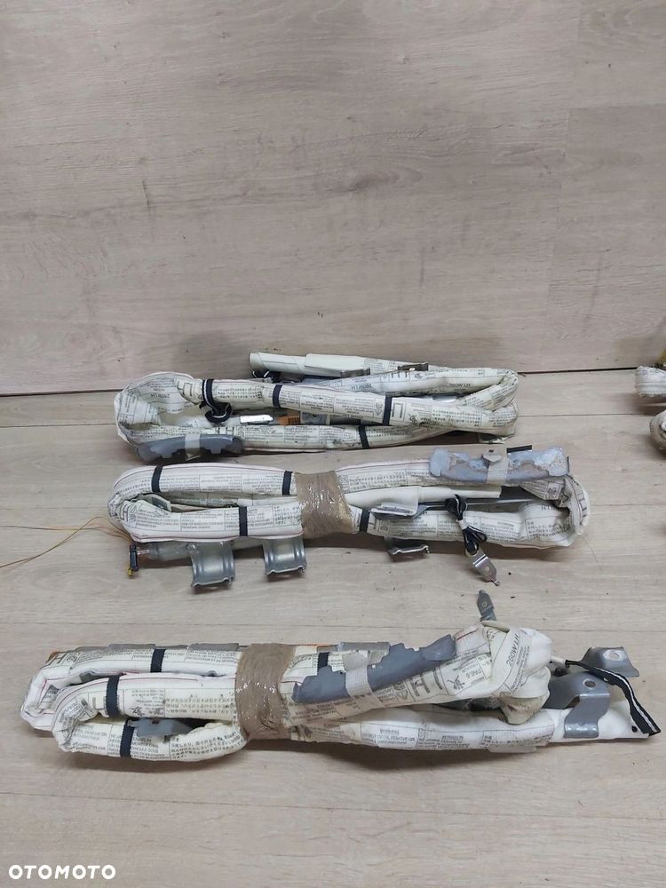 Toyota Corolla Verso II 04-08r kurtyna lewa air bag - 2
