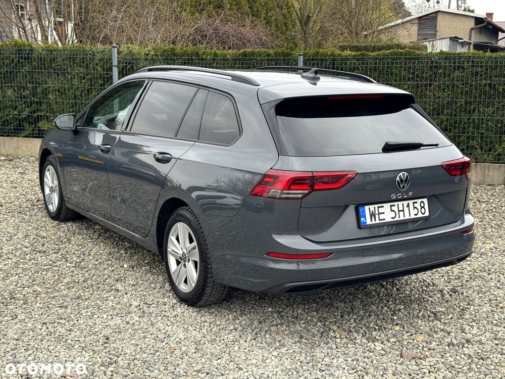 Volkswagen Golf - 31