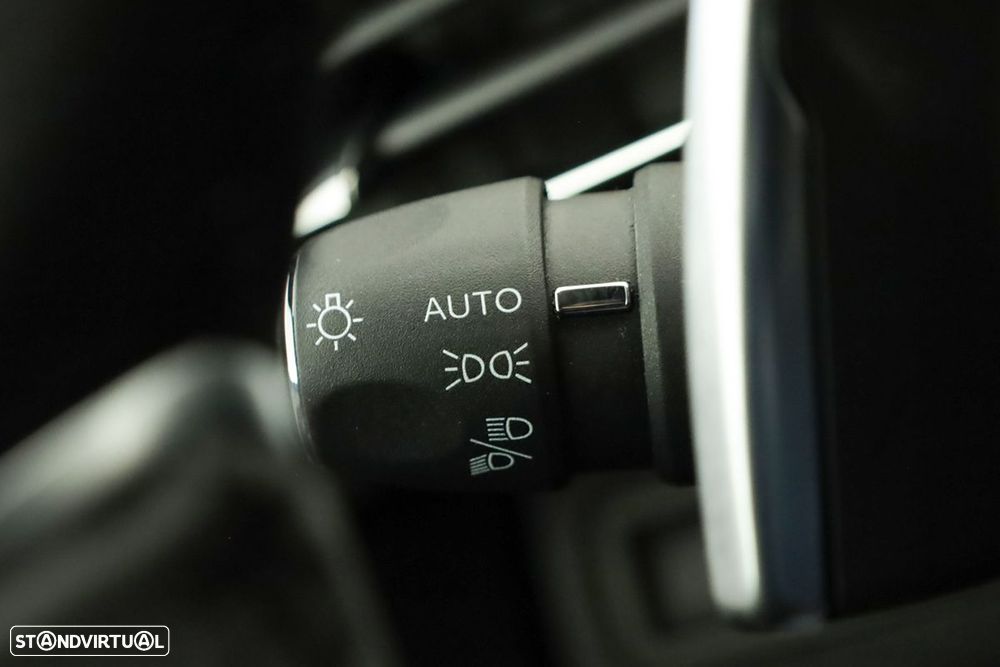 Peugeot 3008 1.2 Hybrid GT e-DCS6 - 18