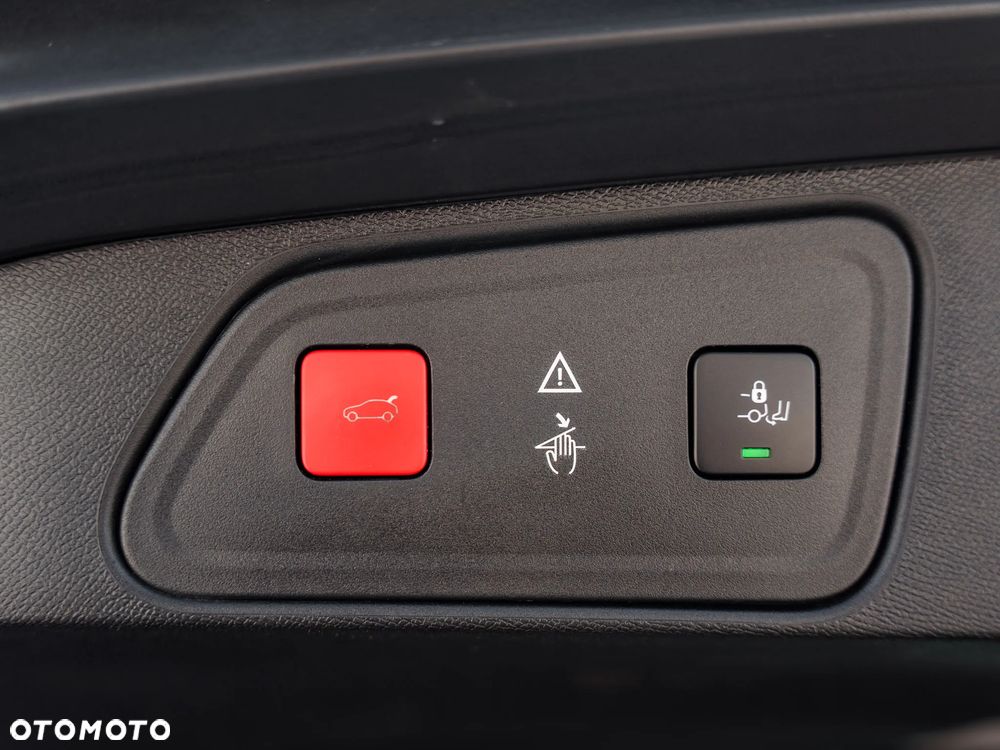 Peugeot 3008 1.5 BlueHDi GT Pack S&S EAT8 - 14