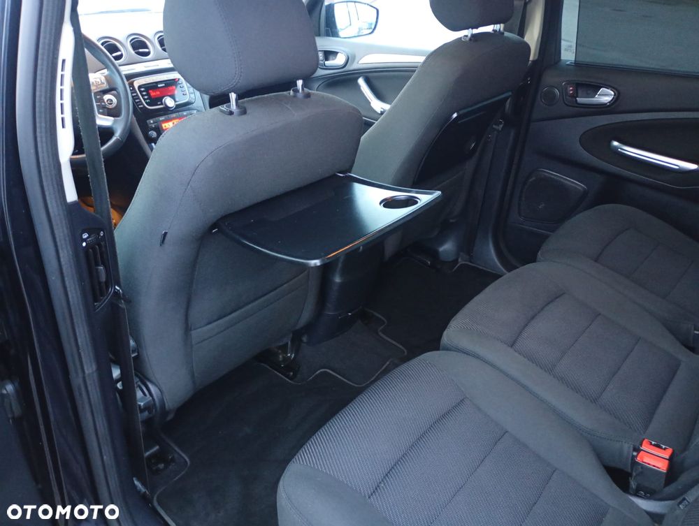 Ford Galaxy 2.0 TDCi Ambiente - 22