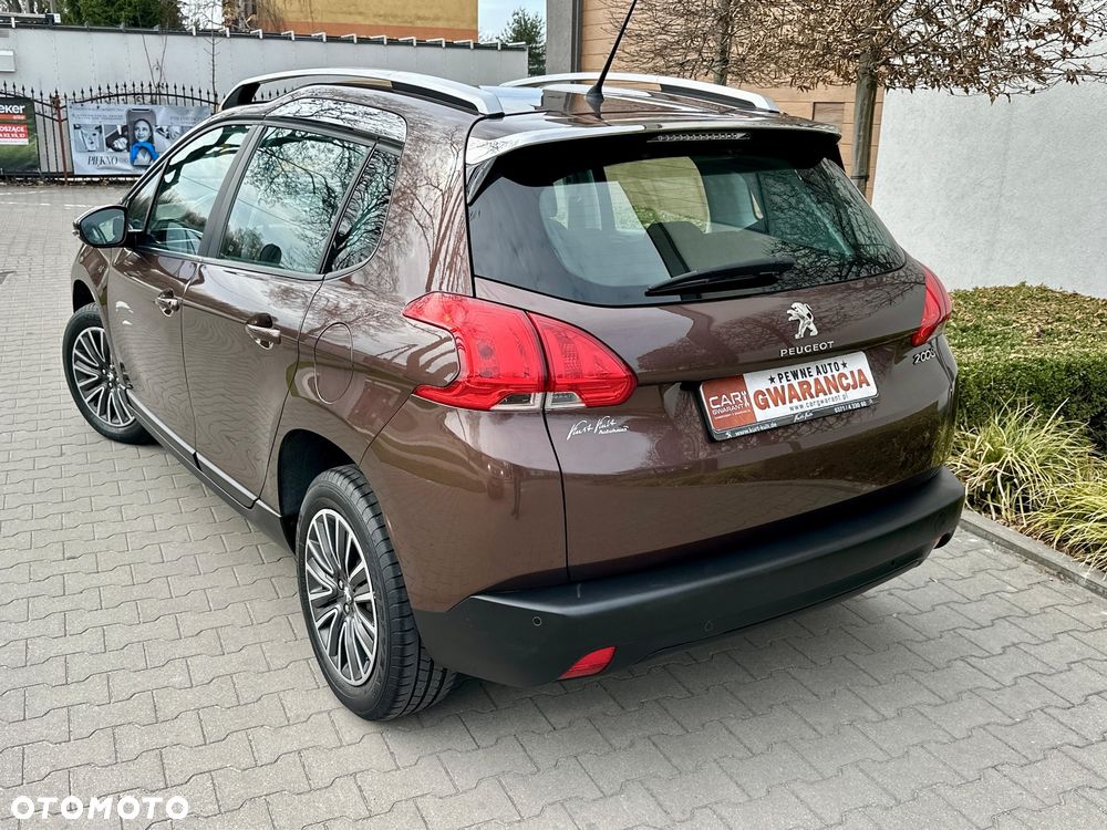 Peugeot 2008 - 9