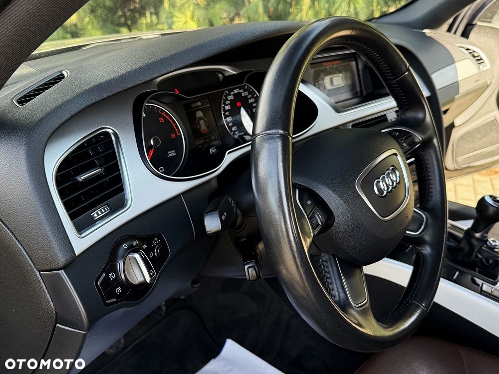 Audi A4 Avant 2.0 TDI DPF Ambition - 27