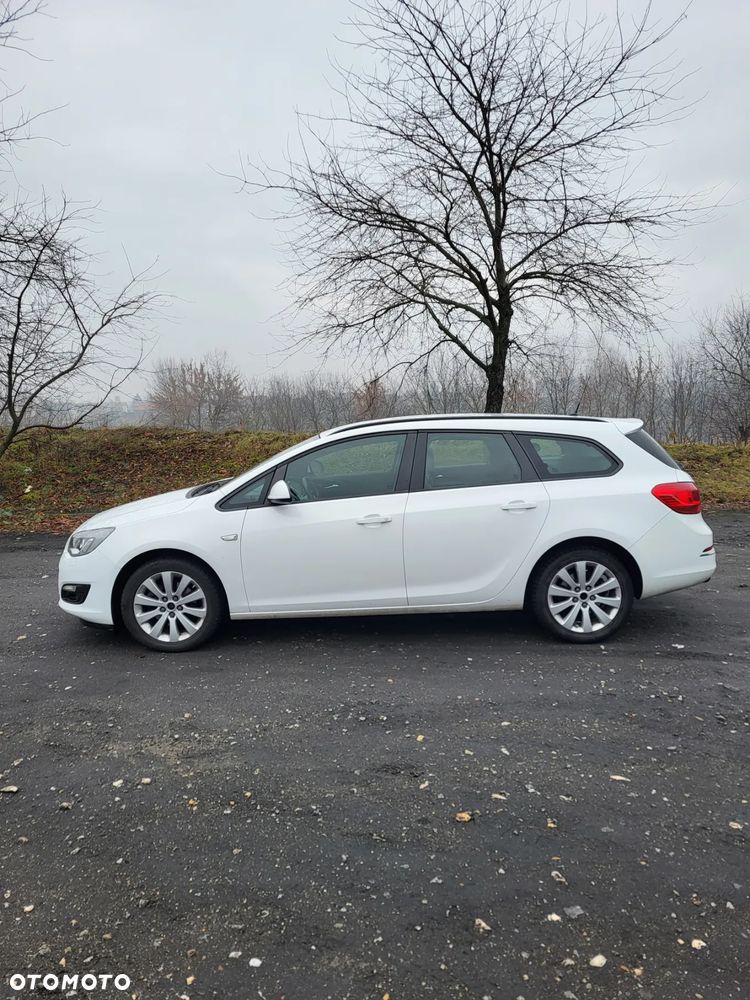 Opel Astra 1.6 ECOTEC DI Turbo ecoFLEX Start/Stop Exklusiv - 4