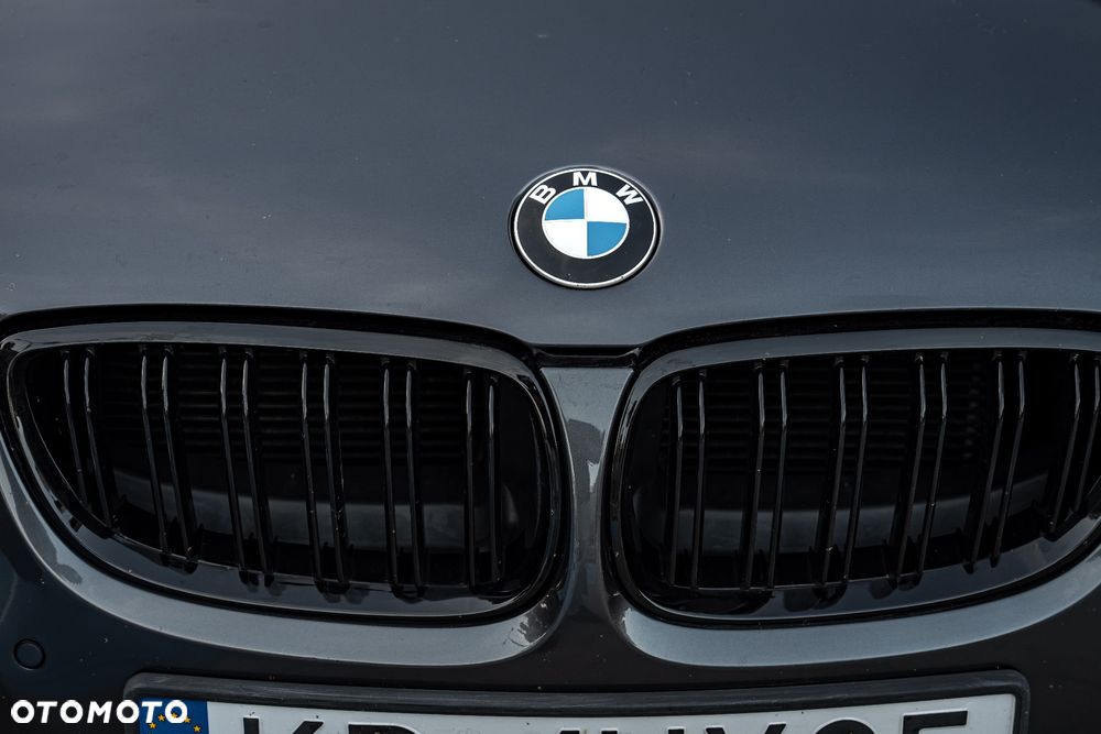 BMW Seria 3 330d - 14