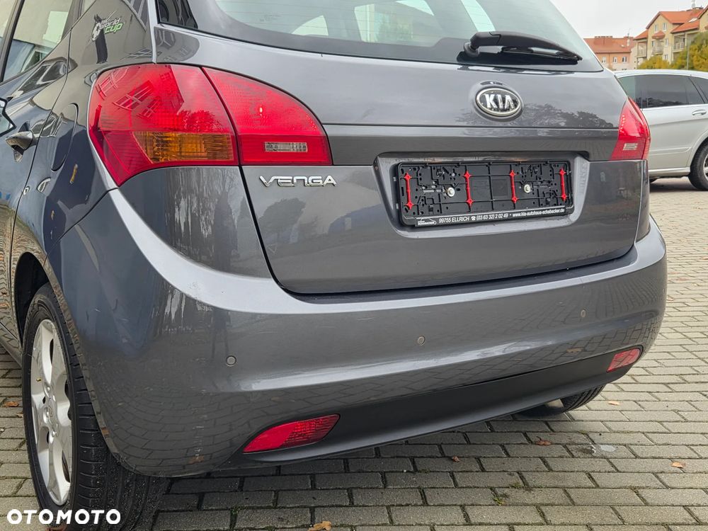 Kia Venga 1.4 CVVT Fifa World Cup Edition - 14