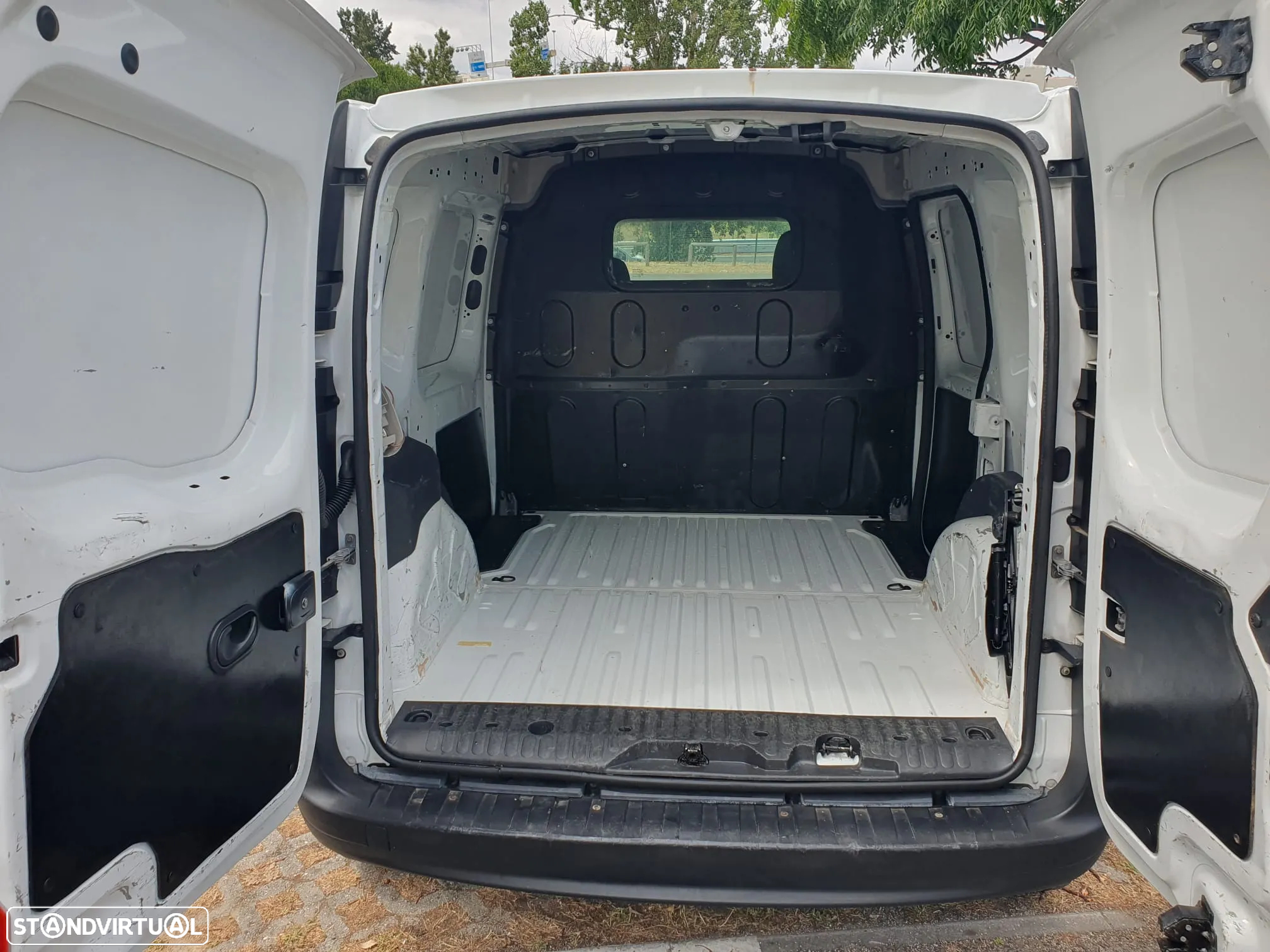 Renault Kangoo 1.5 dCi - 6