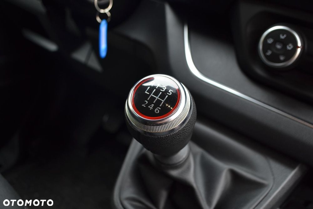 Renault Trafic 2.0 L2H1 HD Extra (bryg.) - 19