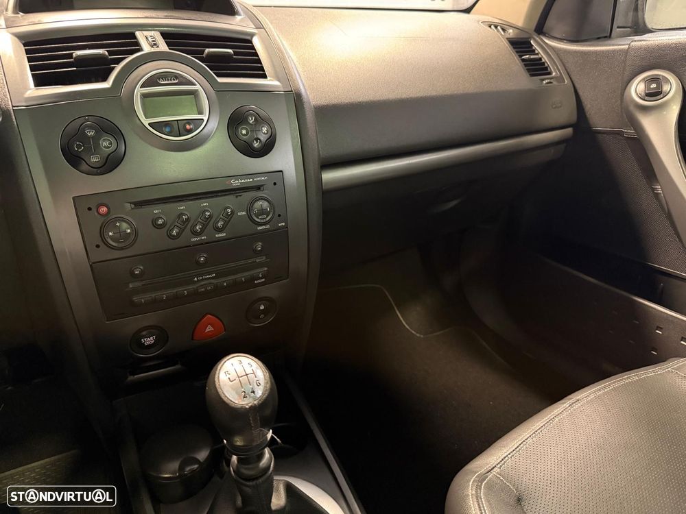 Renault Mégane CC 1.5 dCi Dynamique Luxe - 12