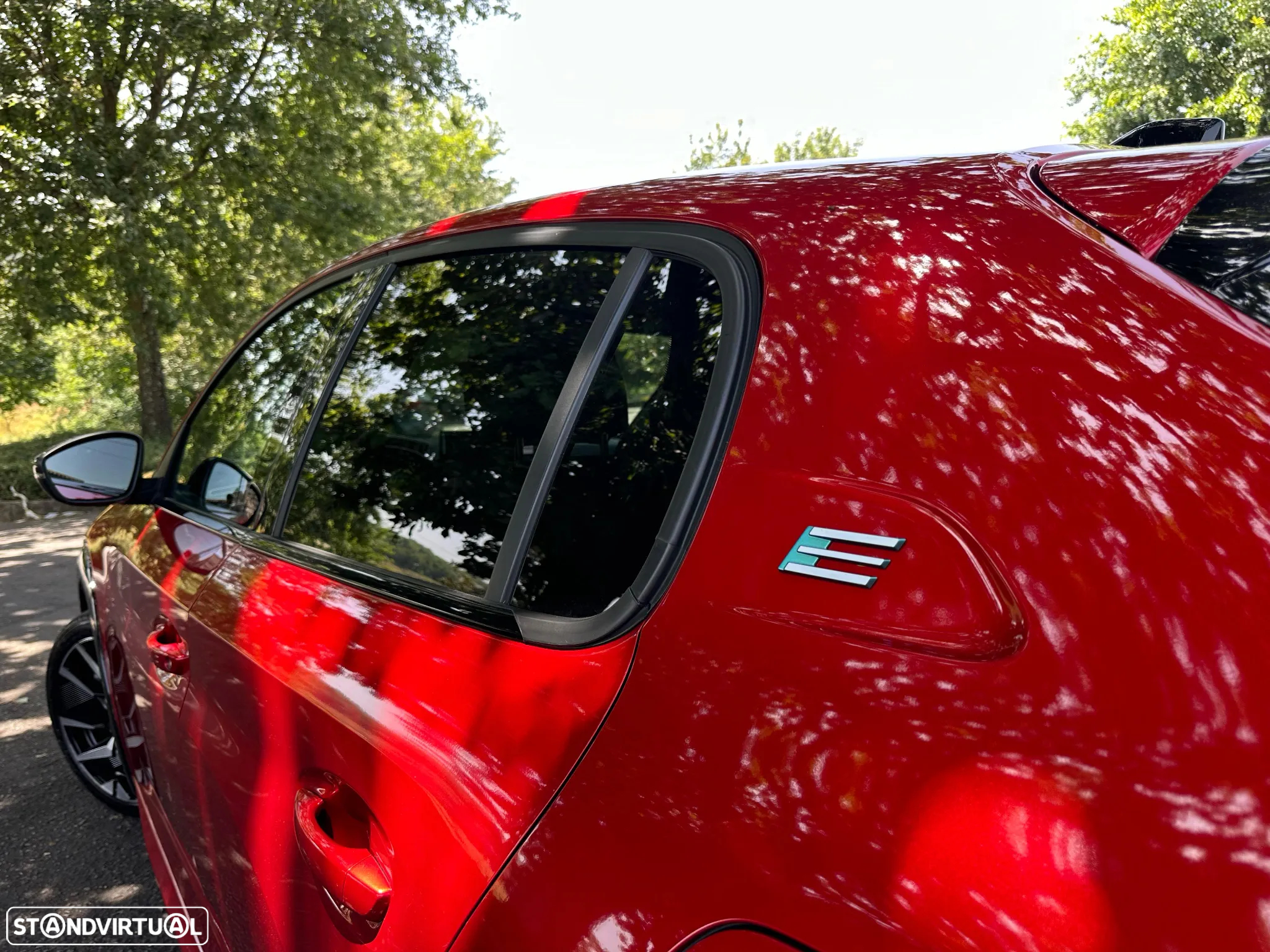 Peugeot e-208 50 kWh GT Pack - 18