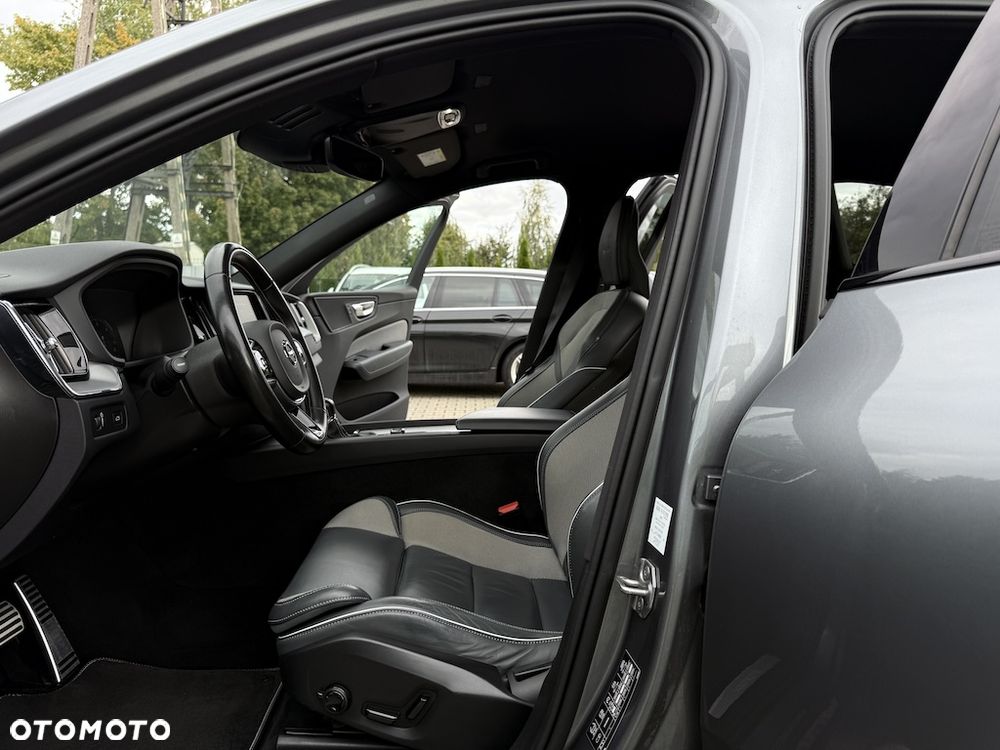 Volvo XC 60 D4 Geartronic RDesign - 27