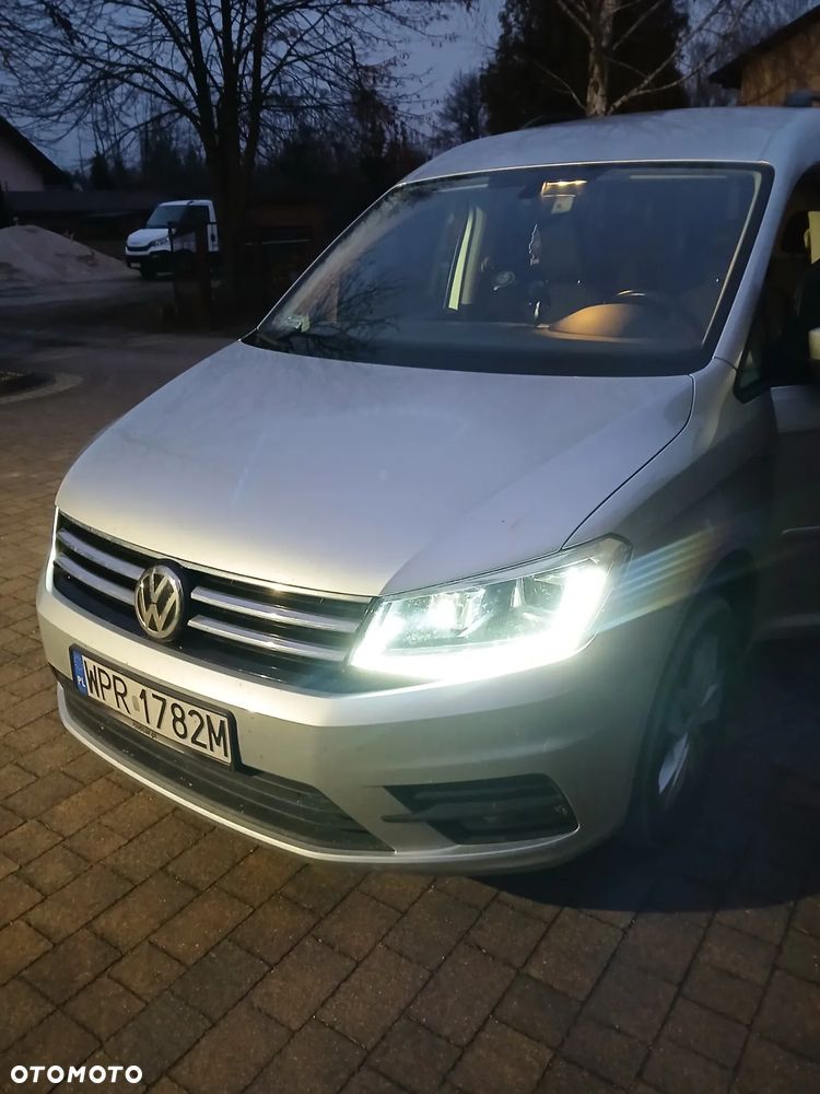 Volkswagen Caddy 2.0 TDI Comfortline - 19
