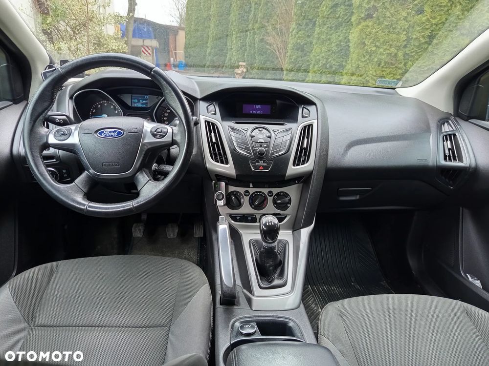 Ford Focus 1.0 EcoBoost Start-Stopp-System - 8