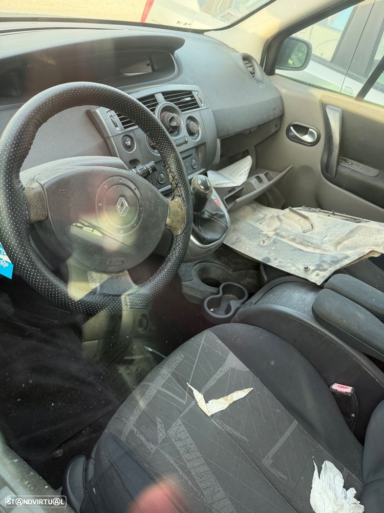 Renault Scénic para peças - 9