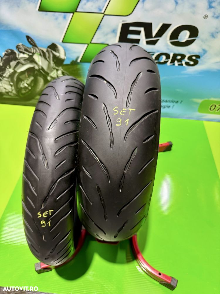 Set Anvelope Moto 120 70 17 si 180 55 17 Bridgestone T32 touring Set91 - 2