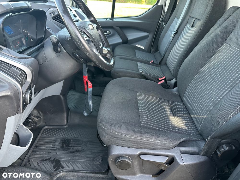 Ford Transit Custom 290 L2H1 Limited - 8