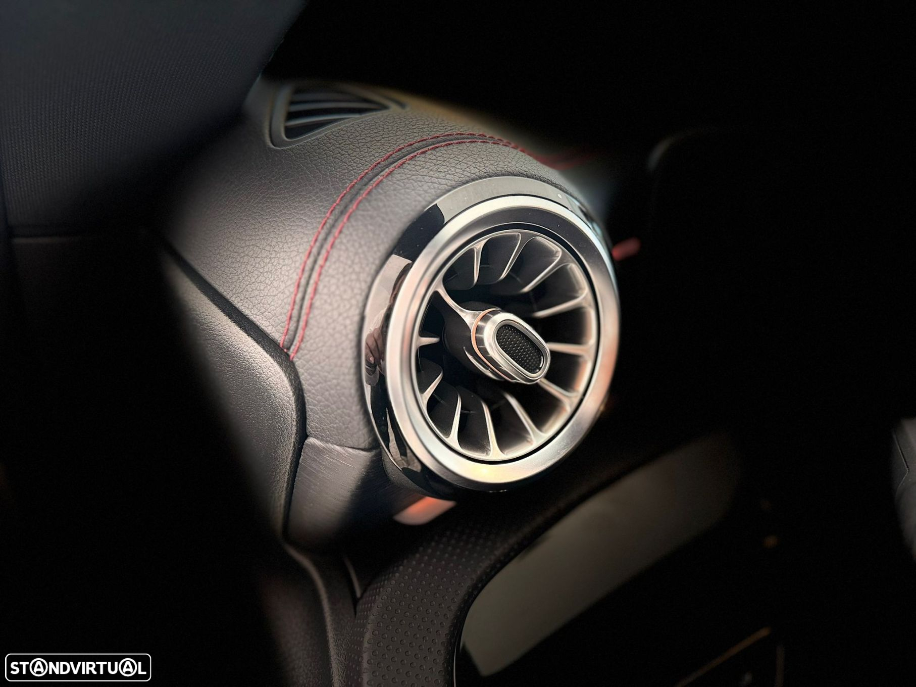Mercedes-Benz CLA 220 - 14