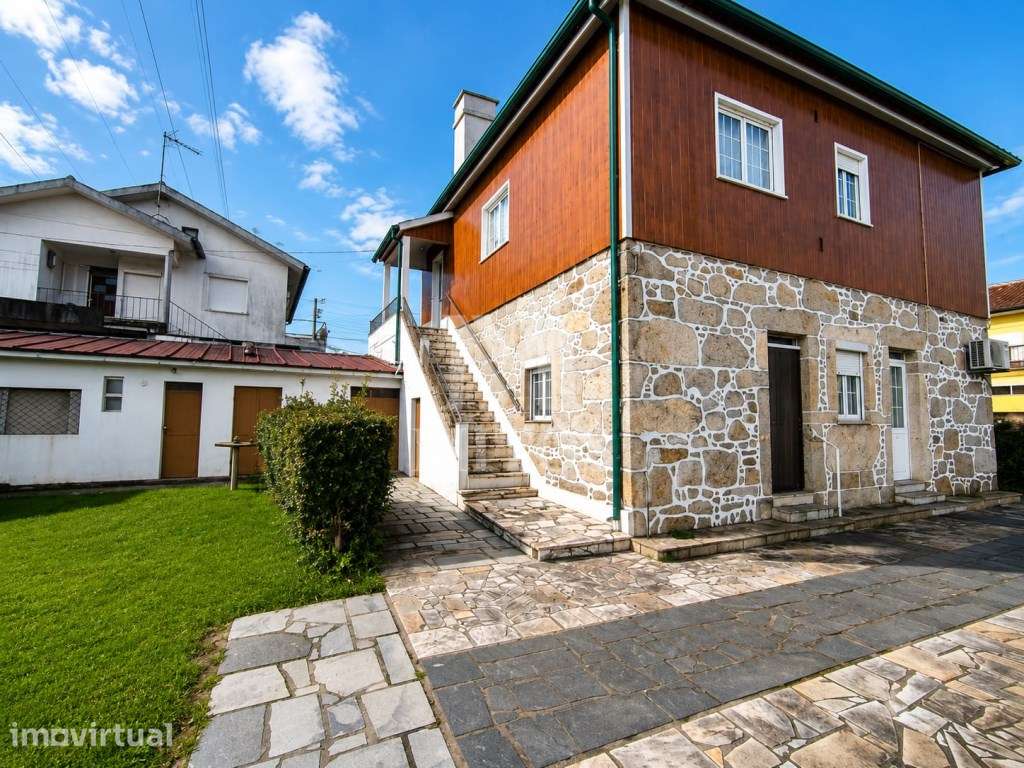 Moradia situada em Vila de Punhe - Grande imagem: 2/45