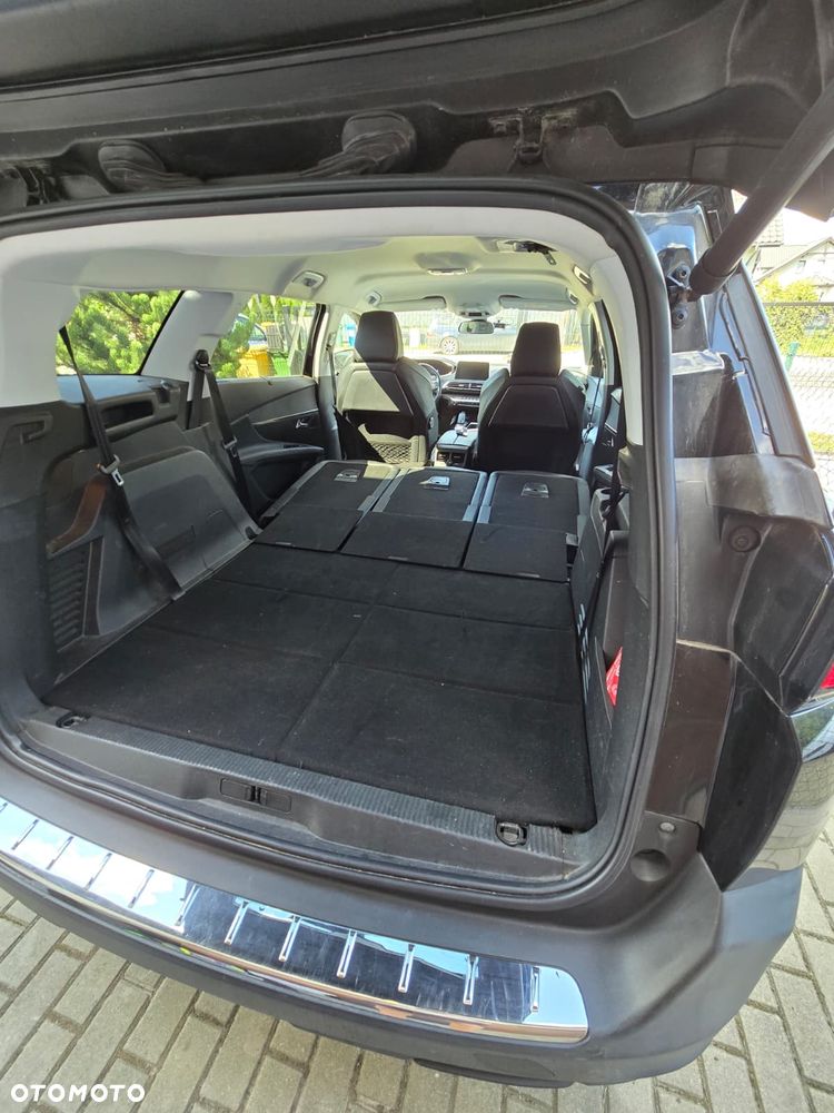 Peugeot 5008 1.2 PureTech Allure S&S EAT8 - 14