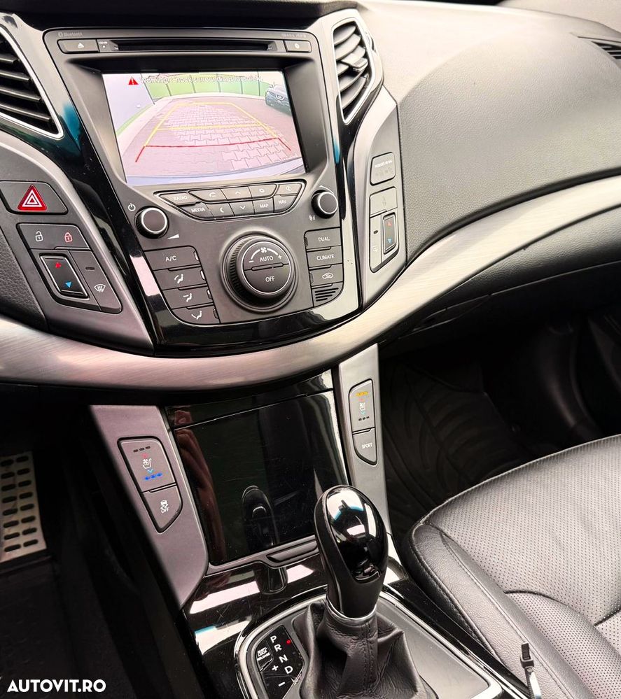 Hyundai i40 i40cw 1.7 CRDi Automatik Premium - 4