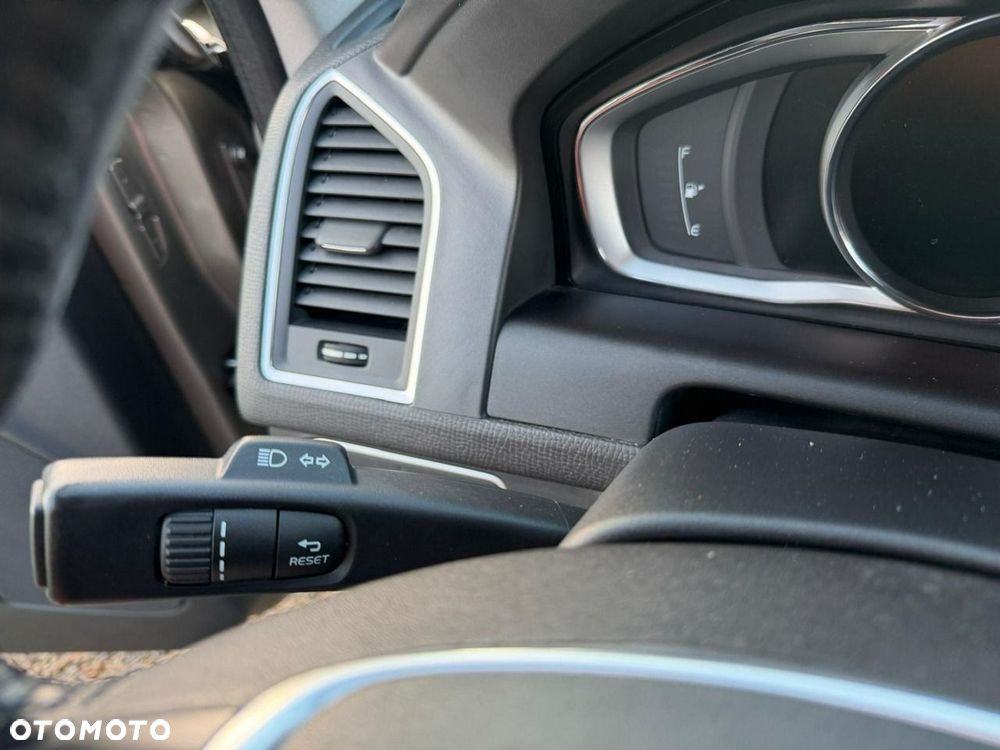 Volvo XC 60 - 28