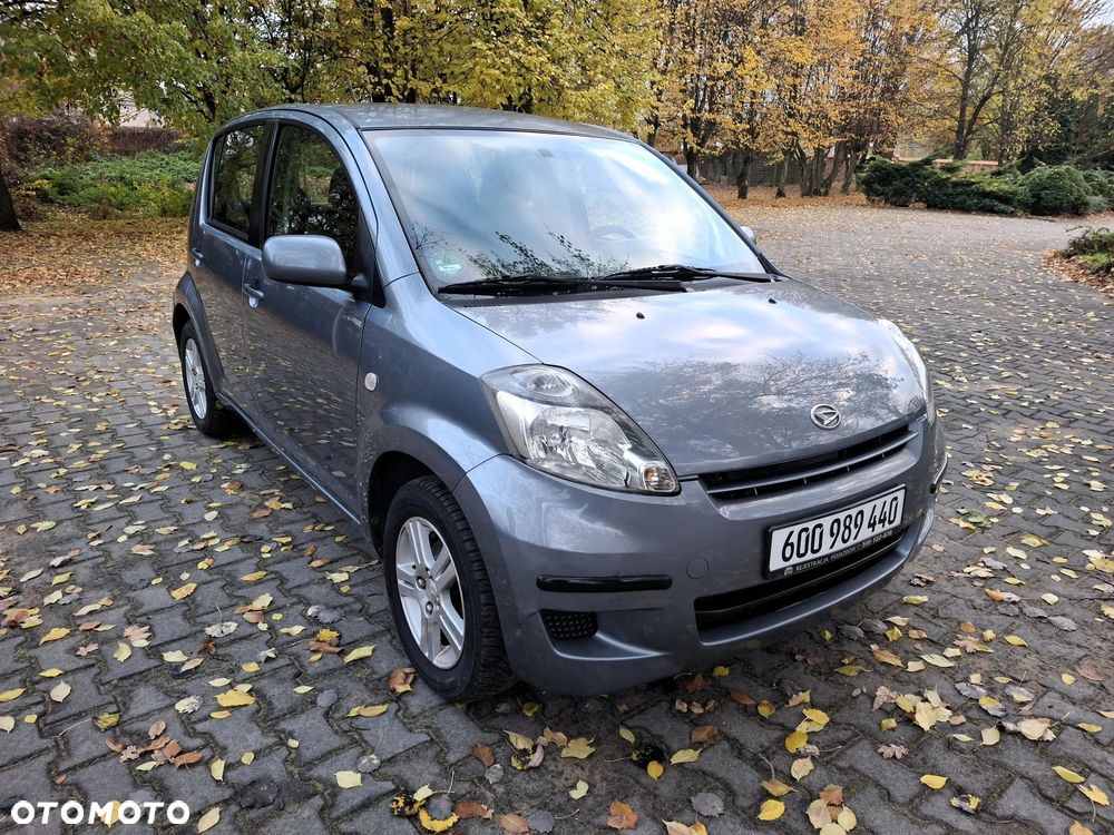 Daihatsu Sirion 2008 photo 4