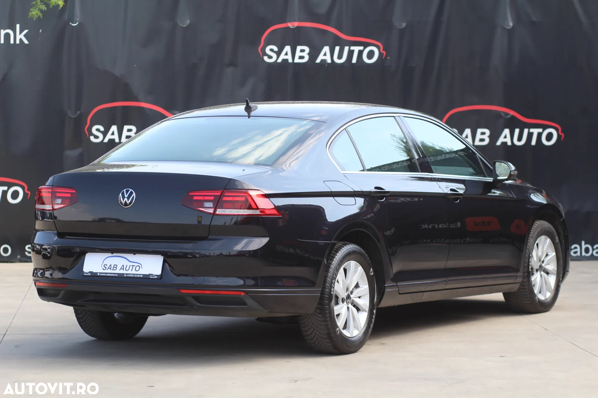 Volkswagen Passat 2.0 TDI (BlueMotion Technology) DSG Comfortline - 18