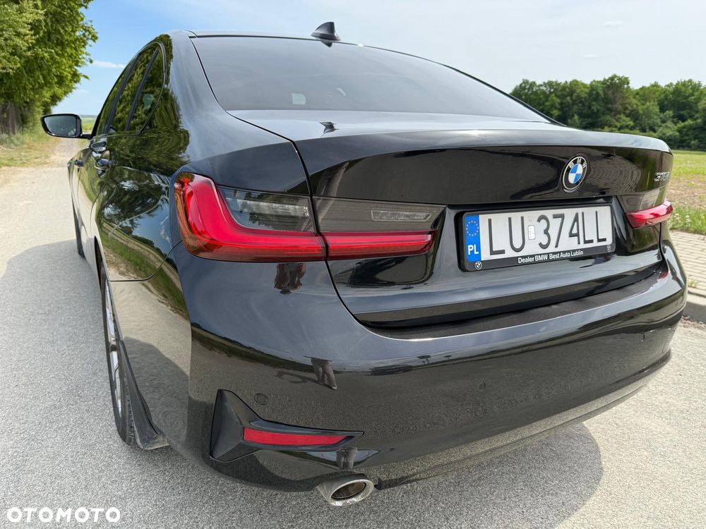 BMW Seria 3 - 22