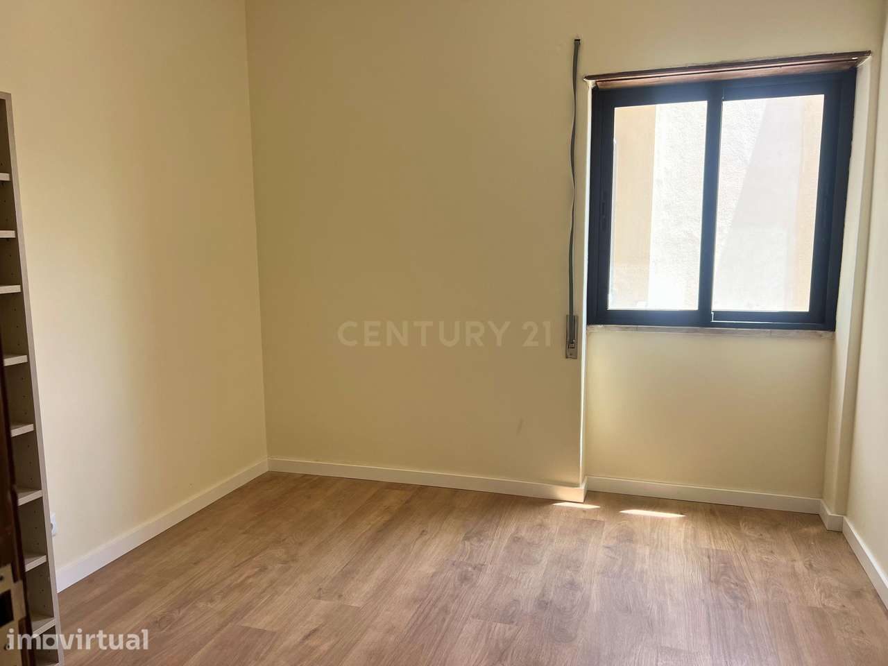 APARTAMENTO T3 COM ELEVADOR PARA ARRENDAMENTO  | Barreiro - Grande imagem: 4/17