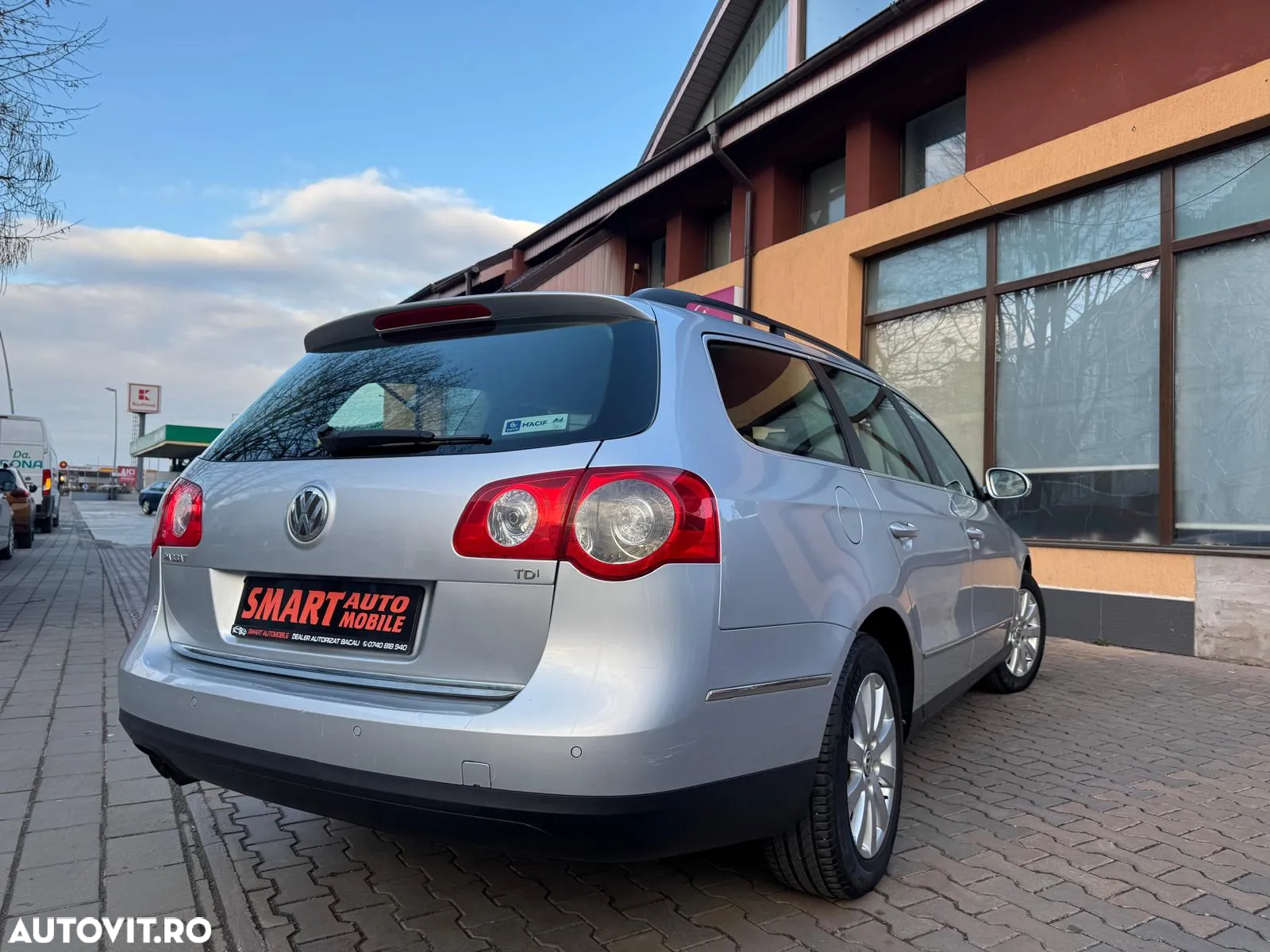 Volkswagen Passat Variant 2.0 TDI Comfortline DPF - 2