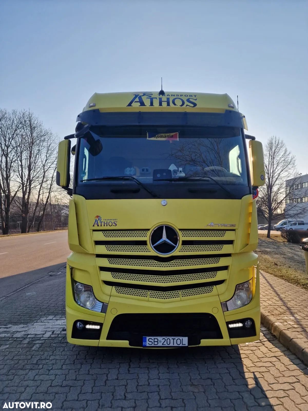 Mercedes-Benz Actros - 1