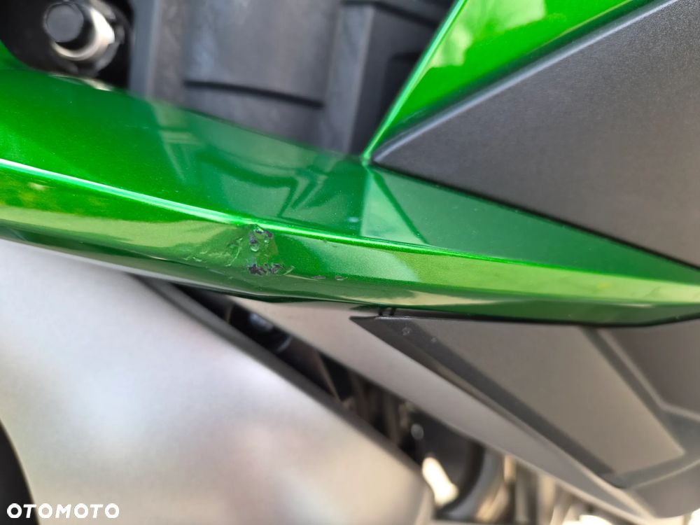 Kawasaki Ninja 1000 SX - 35