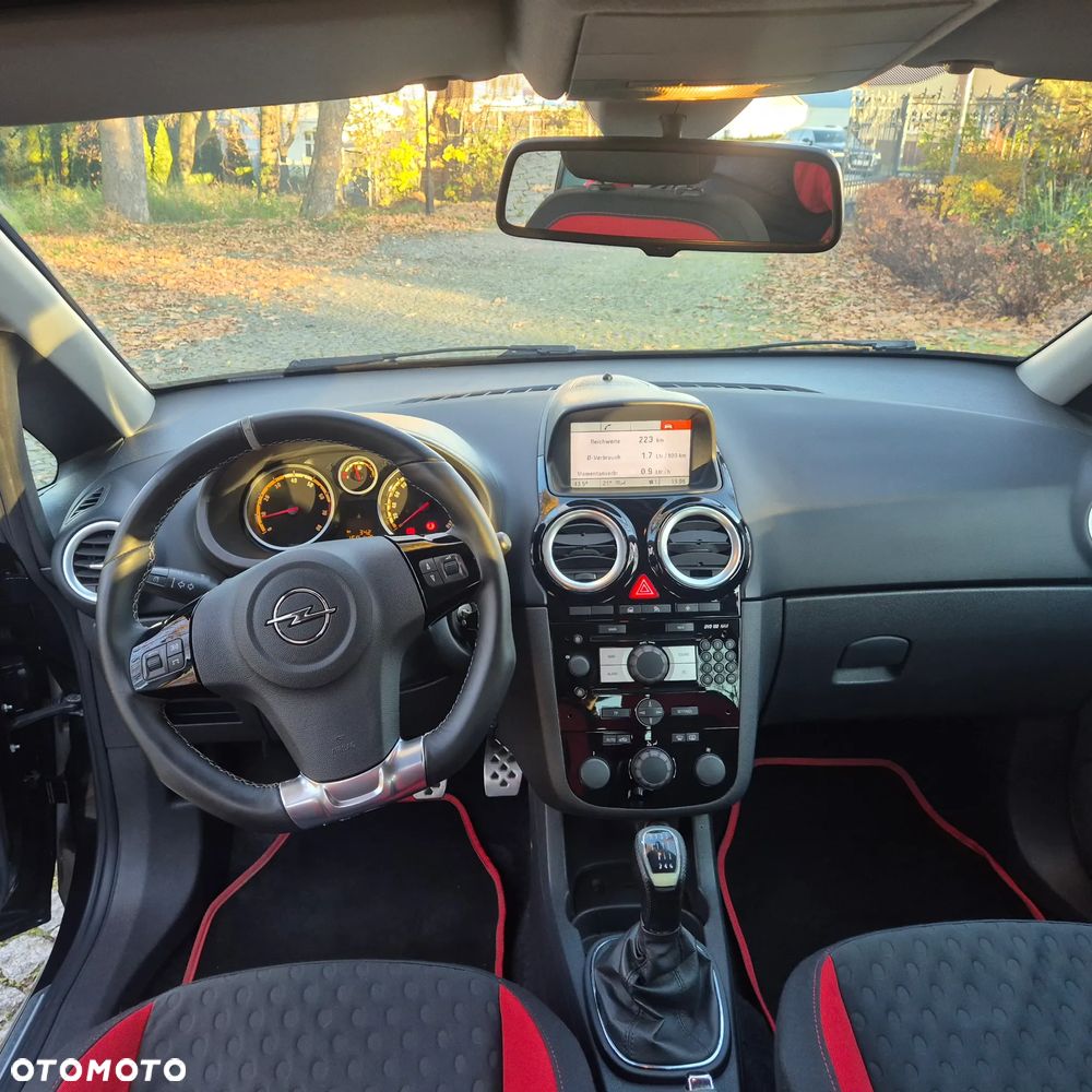 Opel Corsa 1.6 Turbo GSi - 10