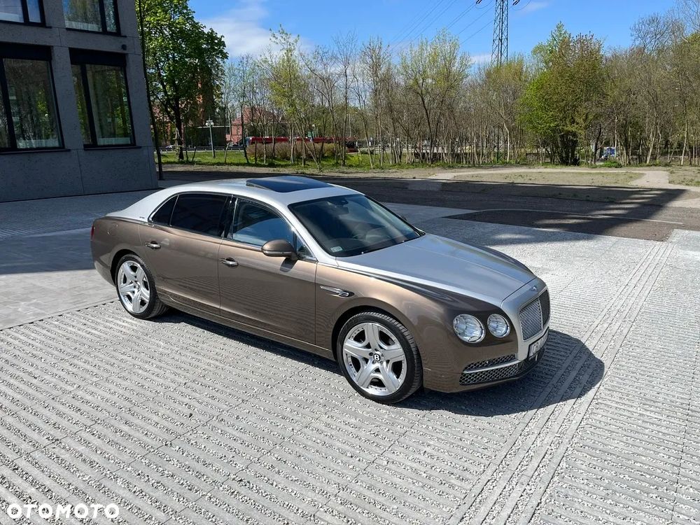 Bentley Flying Spur W12 - 5