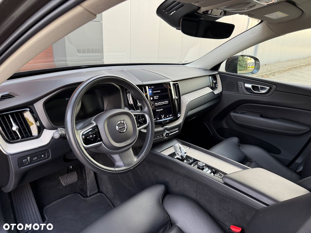 Volvo XC 60 T6 AWD Plug-In Hybrid Inscription - 22