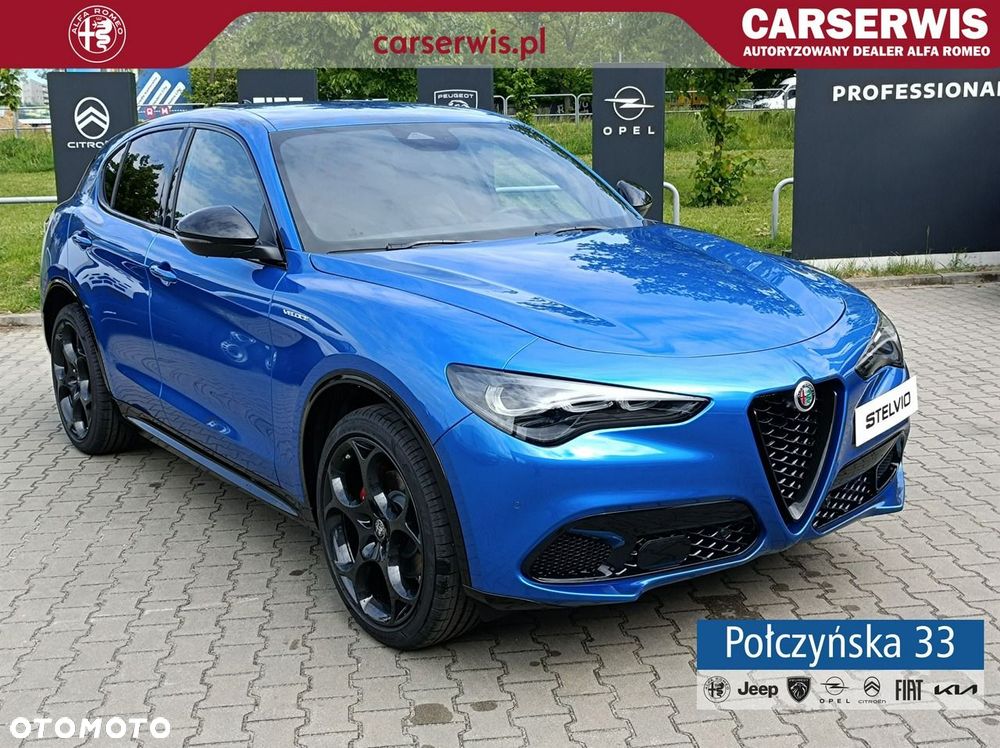 Alfa Romeo Stelvio - 1