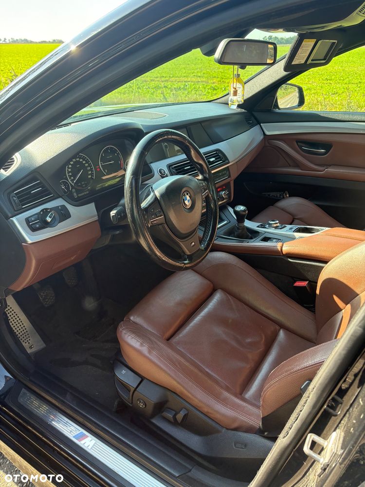 BMW Seria 5 520d - 5
