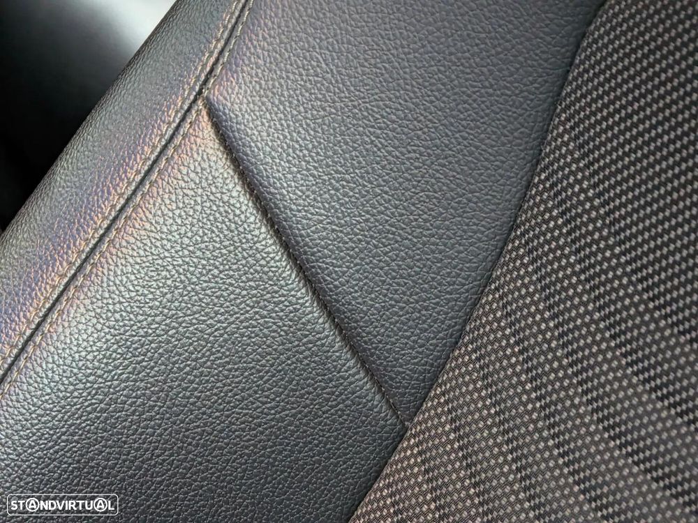 Mercedes-Benz A 180 d Business Solutions Aut. - 26