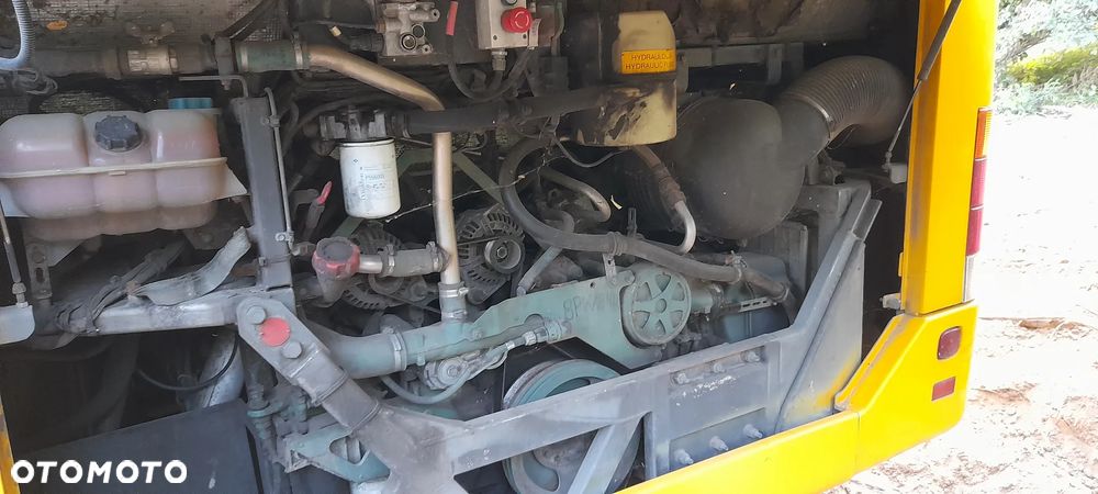 ALTERNATOR B12 volvo B12  05r - 6